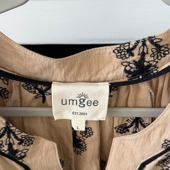 Umgee Tan Peasant Blouse with Black Floral Embroidery - Picture 2 of 3